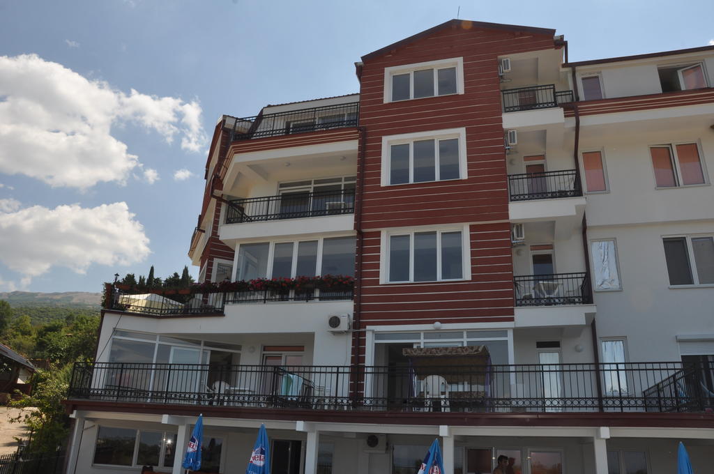 Villa Marta Ohrid Bagian luar foto